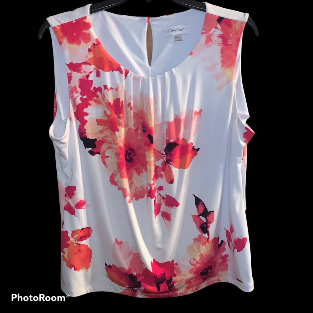 Calvin Klein Sleevless Blouse